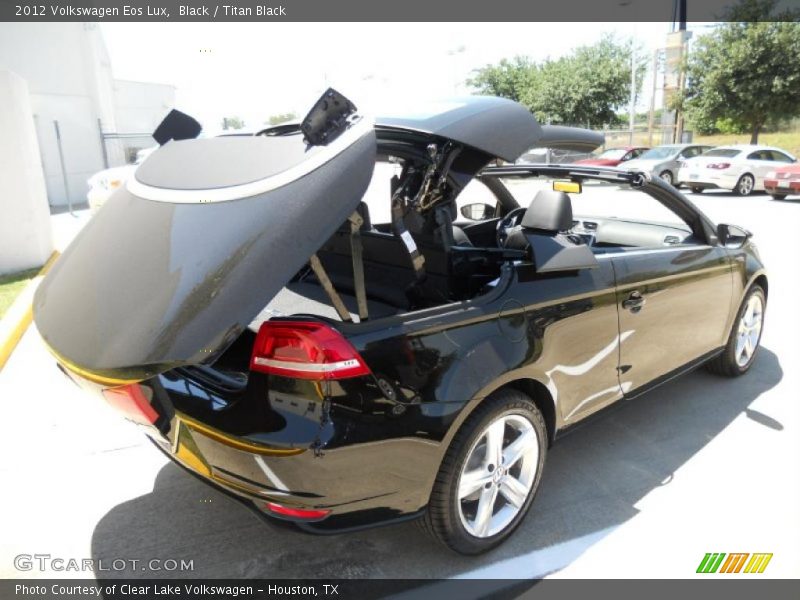 Black / Titan Black 2012 Volkswagen Eos Lux