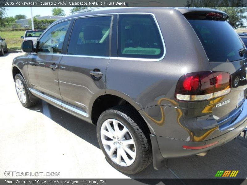 Galapagos Metallic / Pure Beige 2009 Volkswagen Touareg 2 VR6