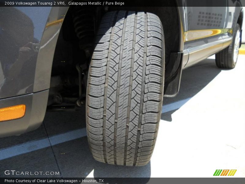 Galapagos Metallic / Pure Beige 2009 Volkswagen Touareg 2 VR6