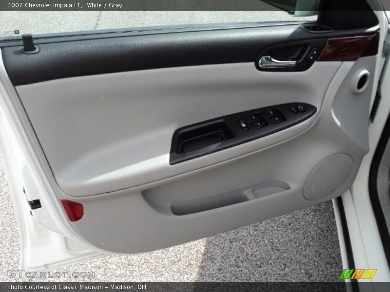 White / Gray 2007 Chevrolet Impala LT