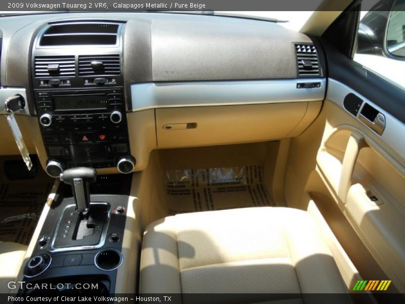 Galapagos Metallic / Pure Beige 2009 Volkswagen Touareg 2 VR6