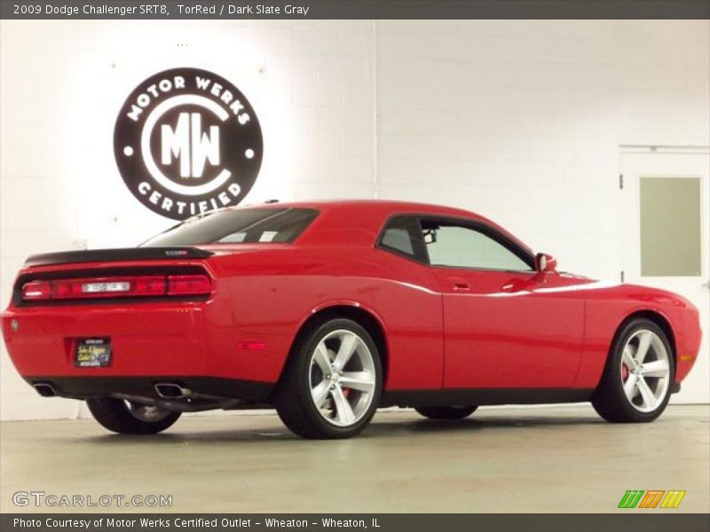 TorRed / Dark Slate Gray 2009 Dodge Challenger SRT8