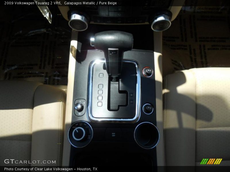 Galapagos Metallic / Pure Beige 2009 Volkswagen Touareg 2 VR6