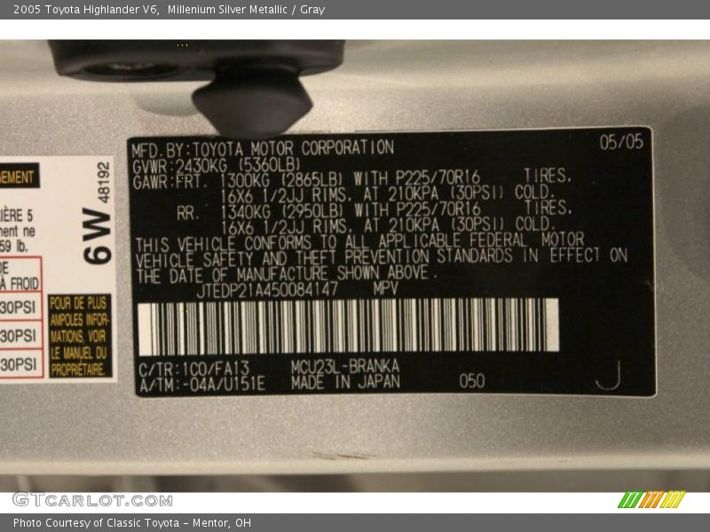 Millenium Silver Metallic / Gray 2005 Toyota Highlander V6