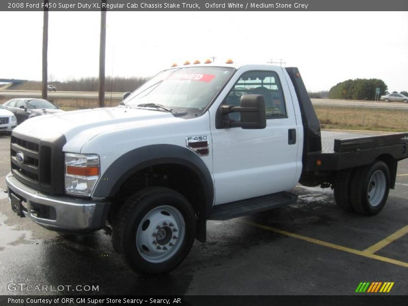 Front 3/4 View of 2008 F450 Super Duty XL Regular Cab Chassis Stake Truck