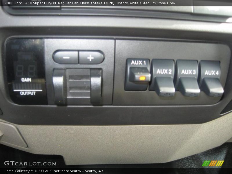 Oxford White / Medium Stone Grey 2008 Ford F450 Super Duty XL Regular Cab Chassis Stake Truck