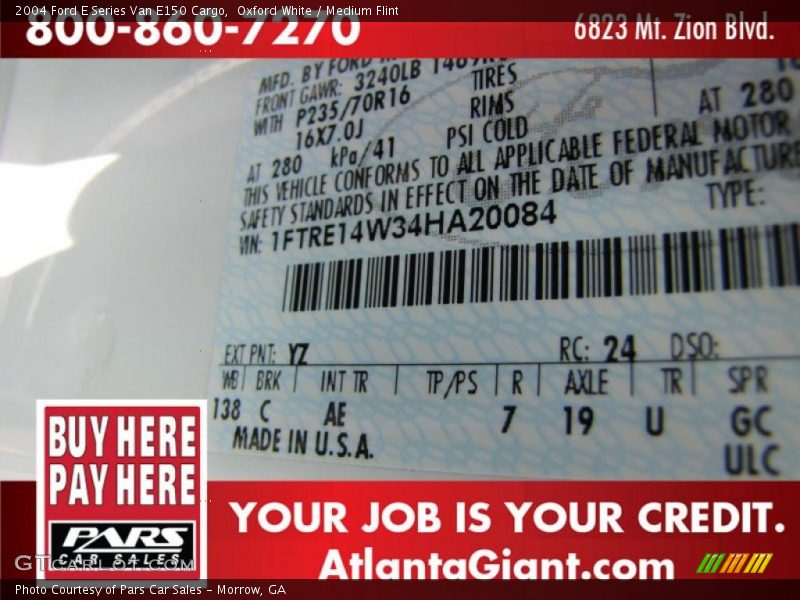 Oxford White / Medium Flint 2004 Ford E Series Van E150 Cargo