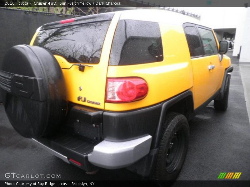Sun Fusion Yellow / Dark Charcoal 2010 Toyota FJ Cruiser 4WD
