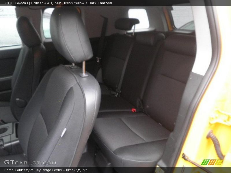 Sun Fusion Yellow / Dark Charcoal 2010 Toyota FJ Cruiser 4WD