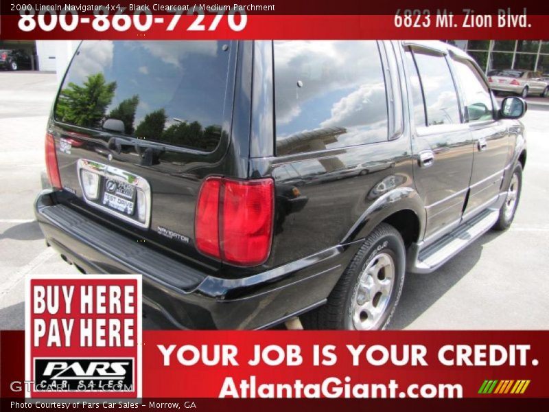 Black Clearcoat / Medium Parchment 2000 Lincoln Navigator 4x4