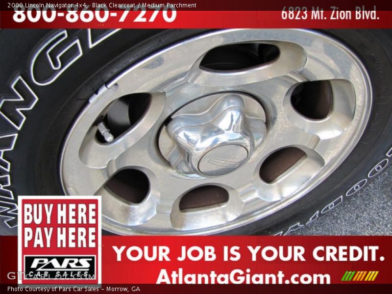 Black Clearcoat / Medium Parchment 2000 Lincoln Navigator 4x4