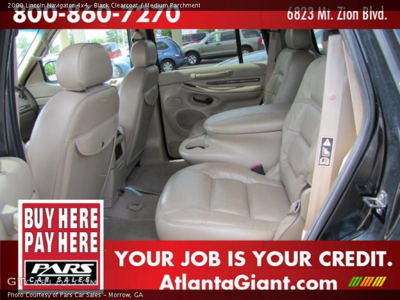 Black Clearcoat / Medium Parchment 2000 Lincoln Navigator 4x4