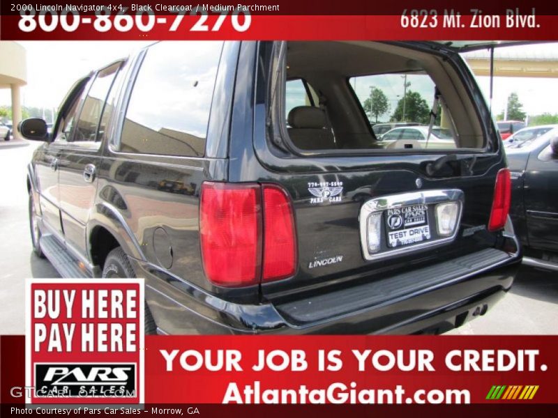 Black Clearcoat / Medium Parchment 2000 Lincoln Navigator 4x4