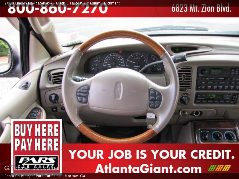 Black Clearcoat / Medium Parchment 2000 Lincoln Navigator 4x4