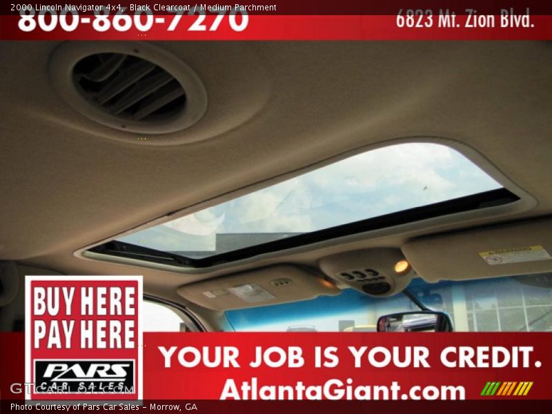 Black Clearcoat / Medium Parchment 2000 Lincoln Navigator 4x4