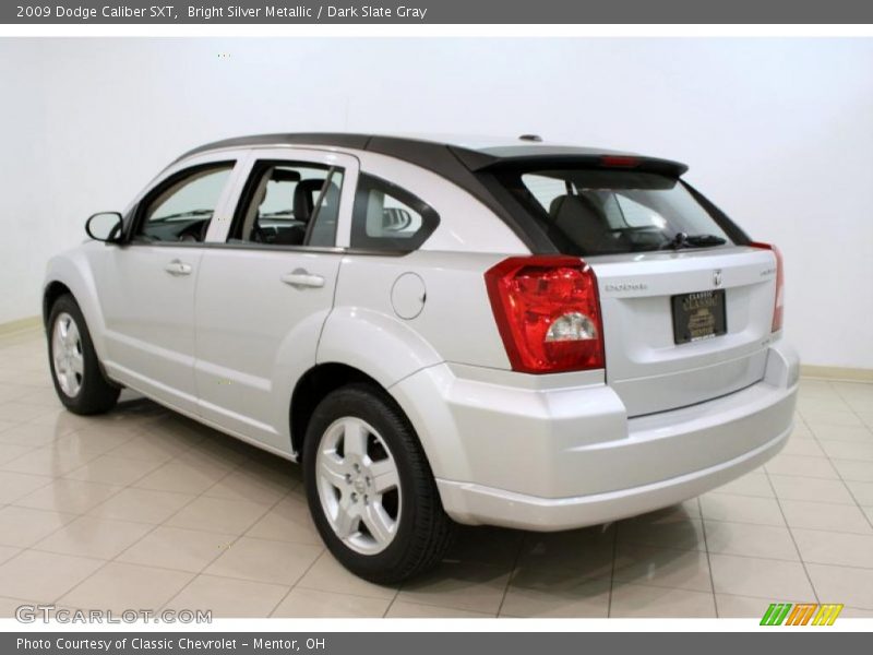 Bright Silver Metallic / Dark Slate Gray 2009 Dodge Caliber SXT