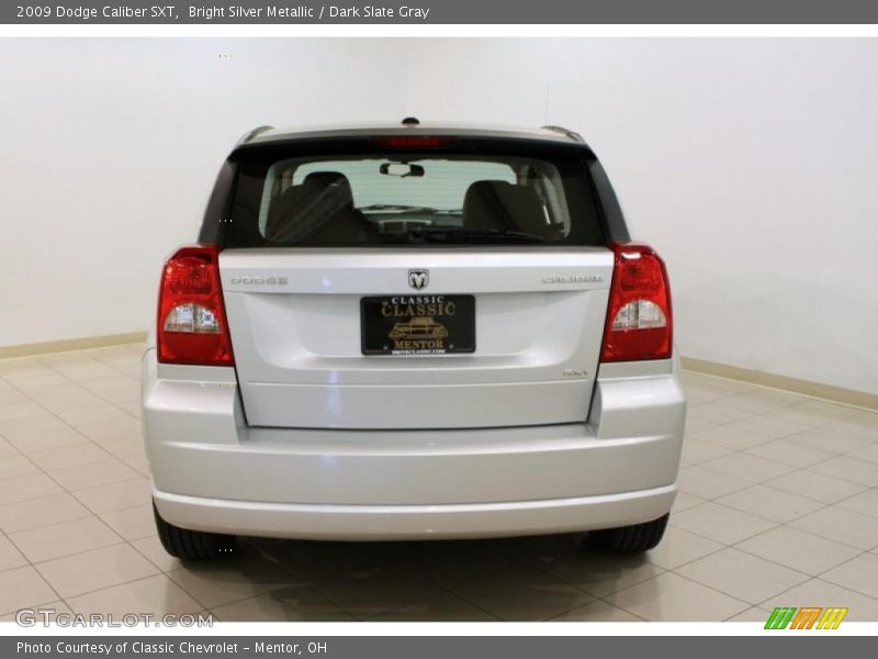 Bright Silver Metallic / Dark Slate Gray 2009 Dodge Caliber SXT