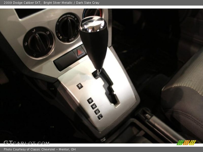 Bright Silver Metallic / Dark Slate Gray 2009 Dodge Caliber SXT