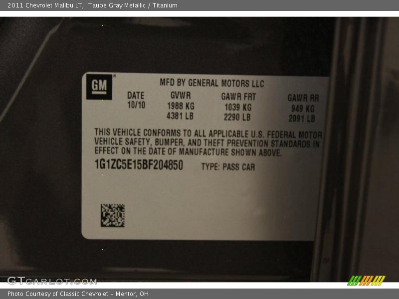 Taupe Gray Metallic / Titanium 2011 Chevrolet Malibu LT