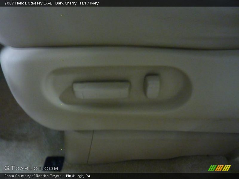 Dark Cherry Pearl / Ivory 2007 Honda Odyssey EX-L
