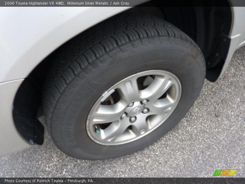 Millenium Silver Metallic / Ash Gray 2006 Toyota Highlander V6 4WD