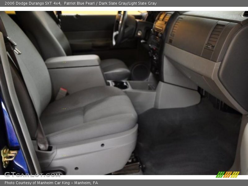 Patriot Blue Pearl / Dark Slate Gray/Light Slate Gray 2006 Dodge Durango SXT 4x4