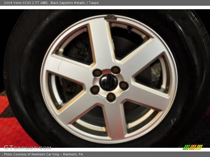 Black Sapphire Metallic / Taupe 2004 Volvo XC90 2.5T AWD