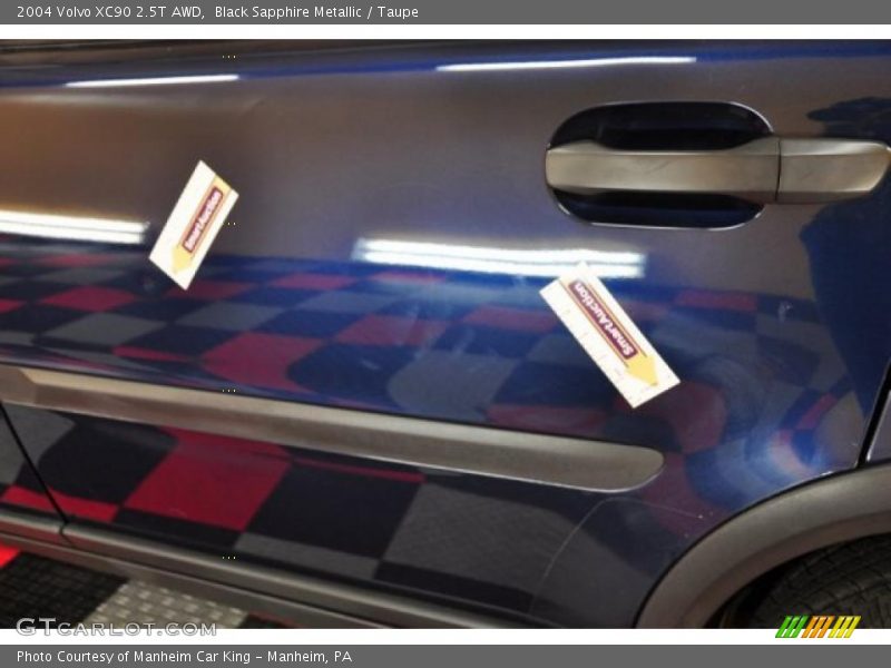 Black Sapphire Metallic / Taupe 2004 Volvo XC90 2.5T AWD