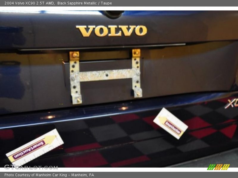 Black Sapphire Metallic / Taupe 2004 Volvo XC90 2.5T AWD