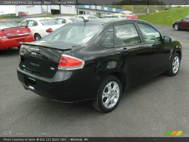 Black / Charcoal Black 2008 Ford Focus SES Sedan