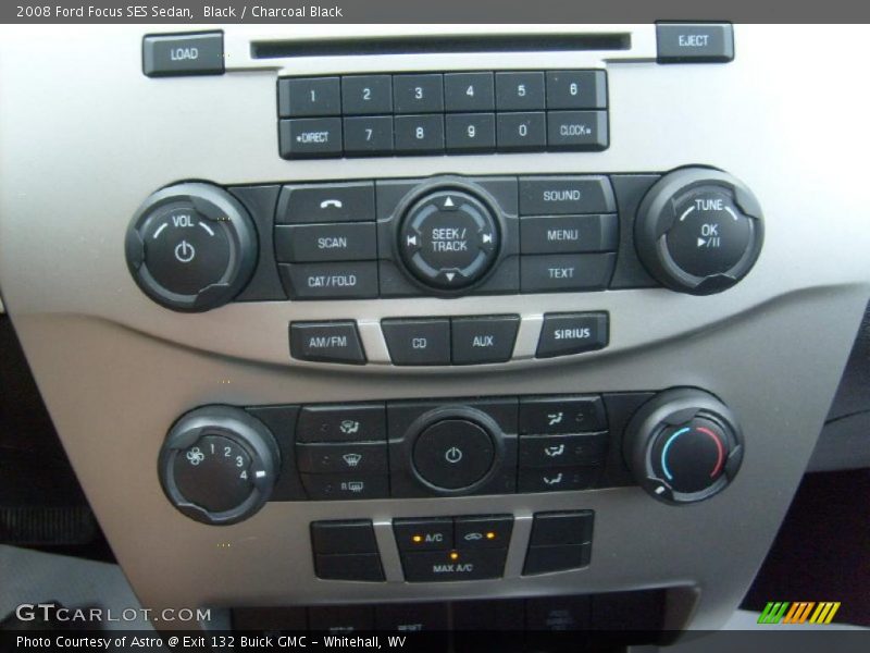 Black / Charcoal Black 2008 Ford Focus SES Sedan