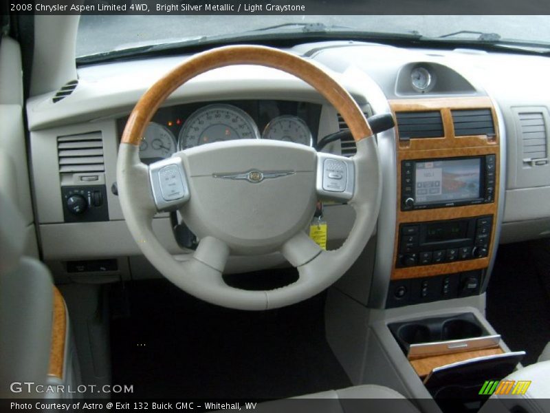 Bright Silver Metallic / Light Graystone 2008 Chrysler Aspen Limited 4WD