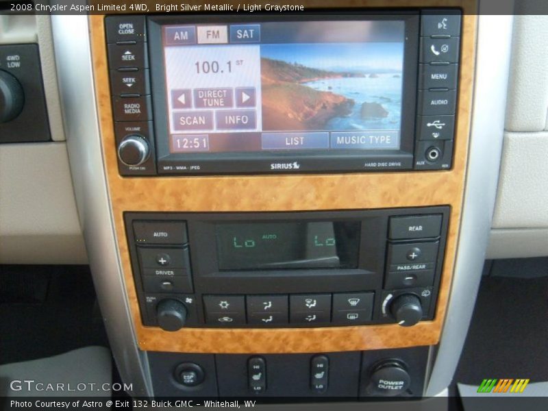 Bright Silver Metallic / Light Graystone 2008 Chrysler Aspen Limited 4WD