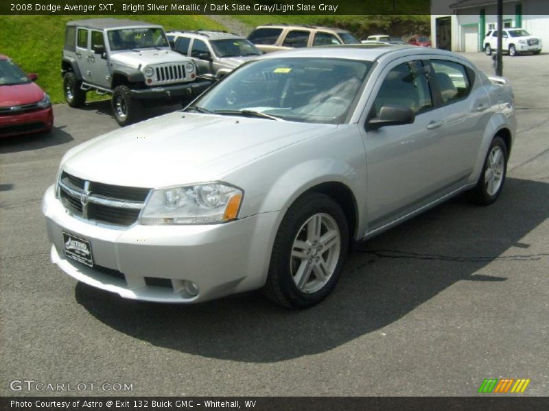 Bright Silver Metallic / Dark Slate Gray/Light Slate Gray 2008 Dodge Avenger SXT