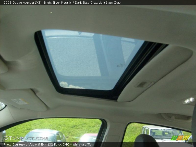 Bright Silver Metallic / Dark Slate Gray/Light Slate Gray 2008 Dodge Avenger SXT