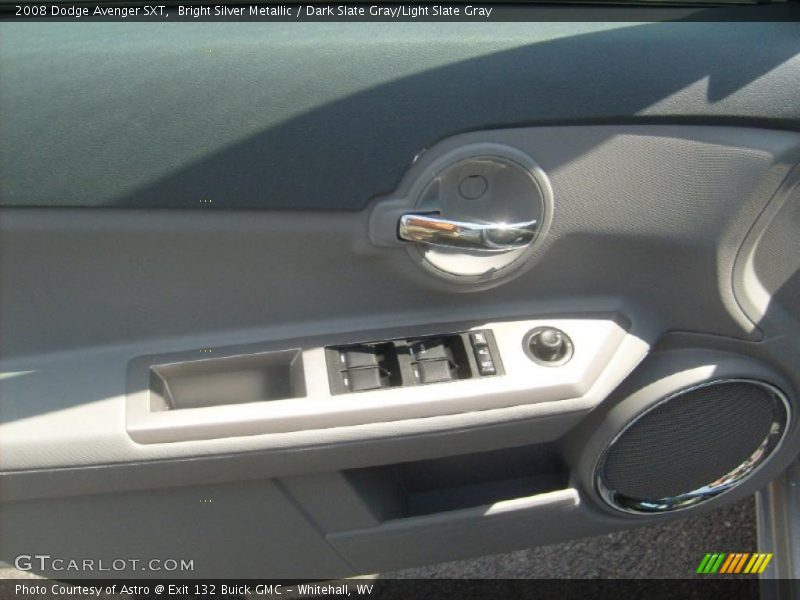 Bright Silver Metallic / Dark Slate Gray/Light Slate Gray 2008 Dodge Avenger SXT