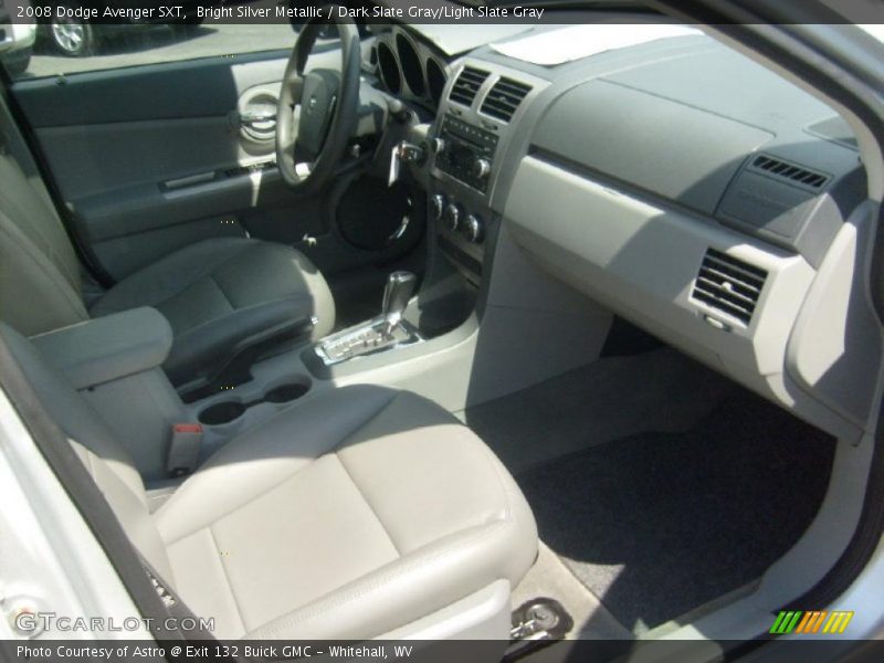 Bright Silver Metallic / Dark Slate Gray/Light Slate Gray 2008 Dodge Avenger SXT