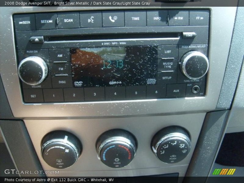 Bright Silver Metallic / Dark Slate Gray/Light Slate Gray 2008 Dodge Avenger SXT