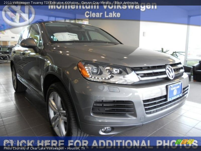 Canyon Gray Metallic / Black Anthracite 2011 Volkswagen Touareg TDI Executive 4XMotion