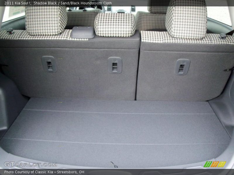 Shadow Black / Sand/Black Houndstooth Cloth 2011 Kia Soul !