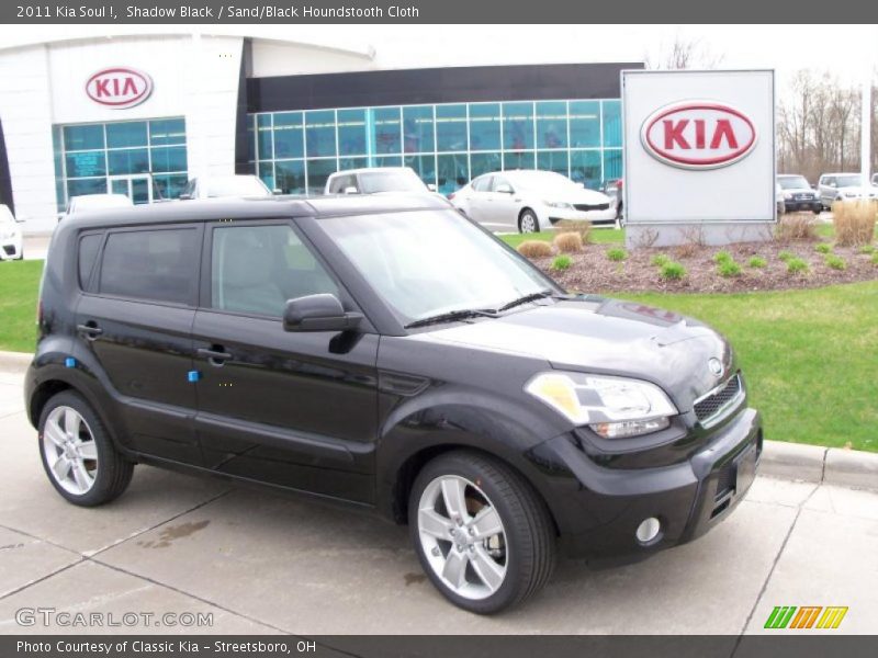 Shadow Black / Sand/Black Houndstooth Cloth 2011 Kia Soul !