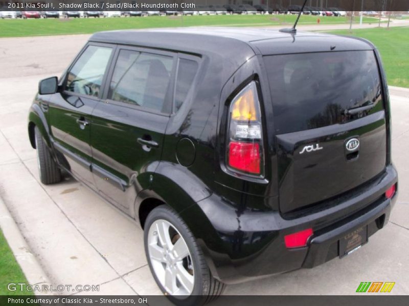 Shadow Black / Sand/Black Houndstooth Cloth 2011 Kia Soul !
