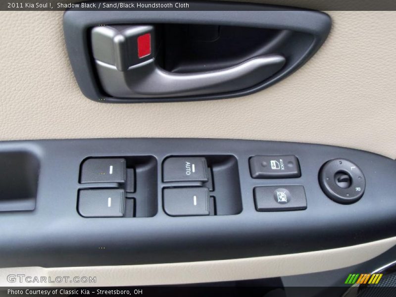 Shadow Black / Sand/Black Houndstooth Cloth 2011 Kia Soul !