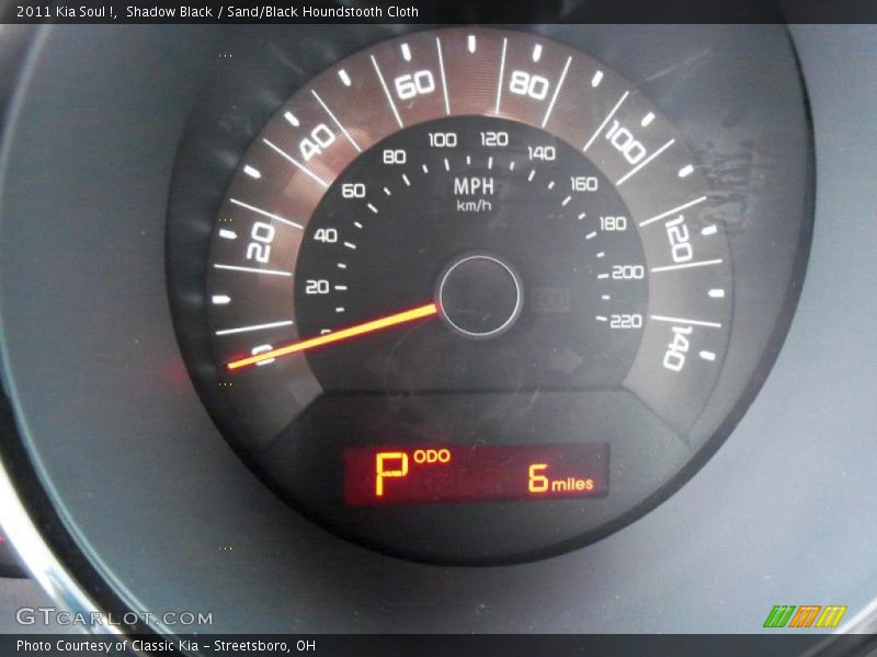 Shadow Black / Sand/Black Houndstooth Cloth 2011 Kia Soul !