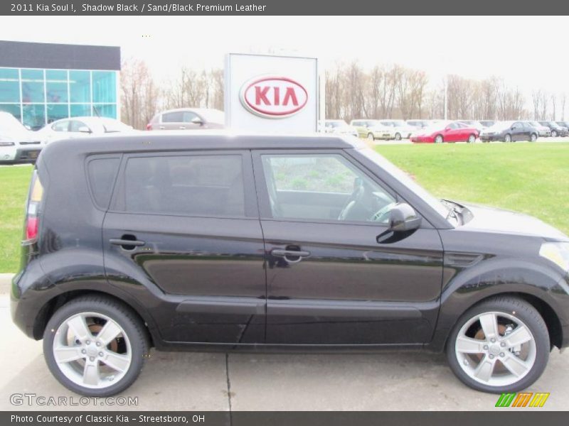 Shadow Black / Sand/Black Premium Leather 2011 Kia Soul !