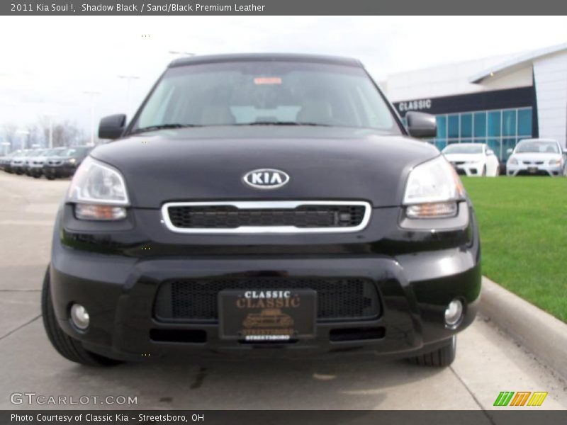 Shadow Black / Sand/Black Premium Leather 2011 Kia Soul !