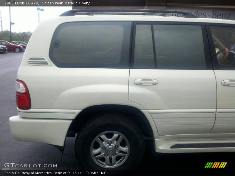 Golden Pearl Metallic / Ivory 2001 Lexus LX 470
