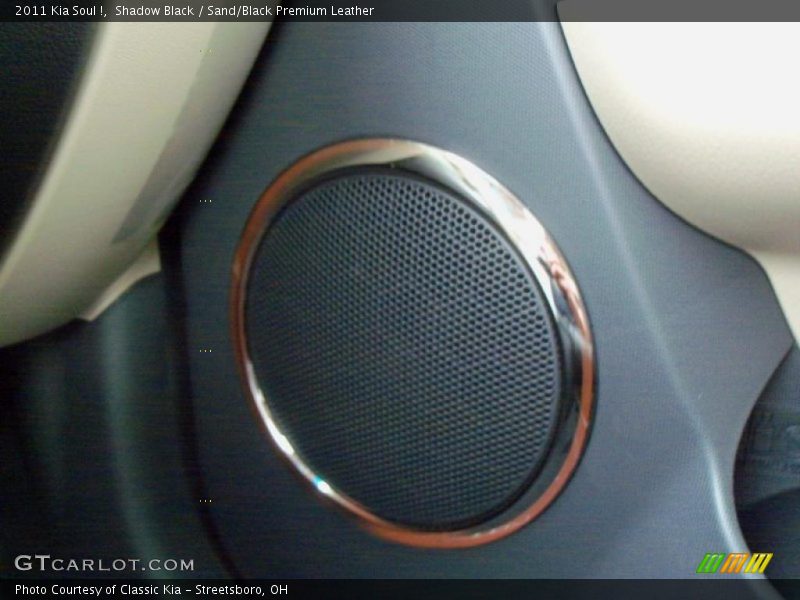 Shadow Black / Sand/Black Premium Leather 2011 Kia Soul !