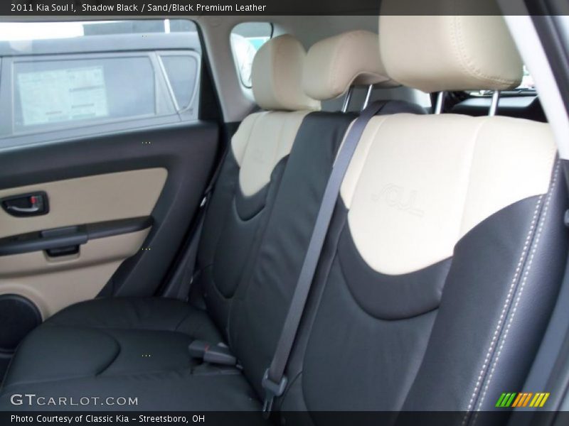 Shadow Black / Sand/Black Premium Leather 2011 Kia Soul !