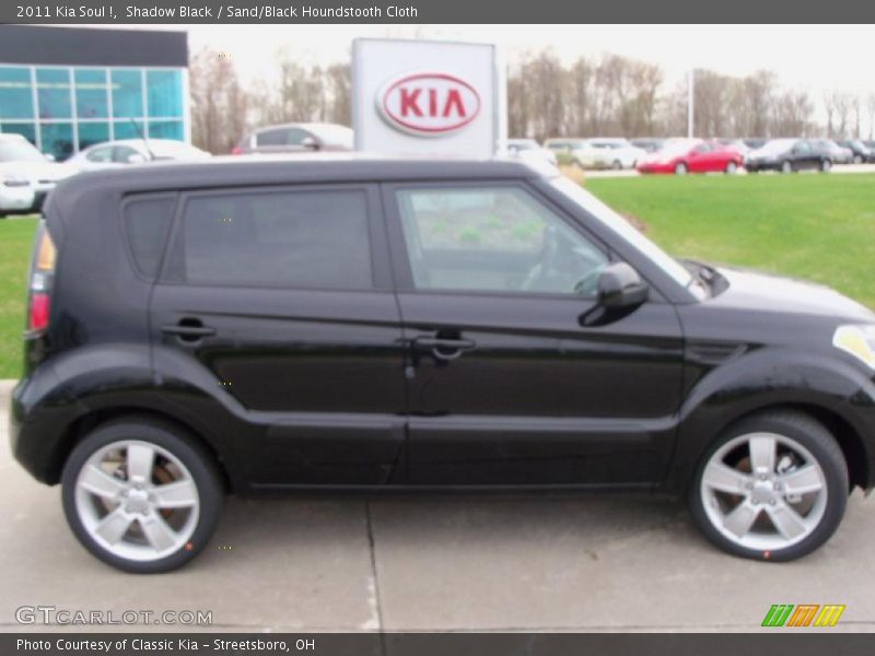 Shadow Black / Sand/Black Houndstooth Cloth 2011 Kia Soul !